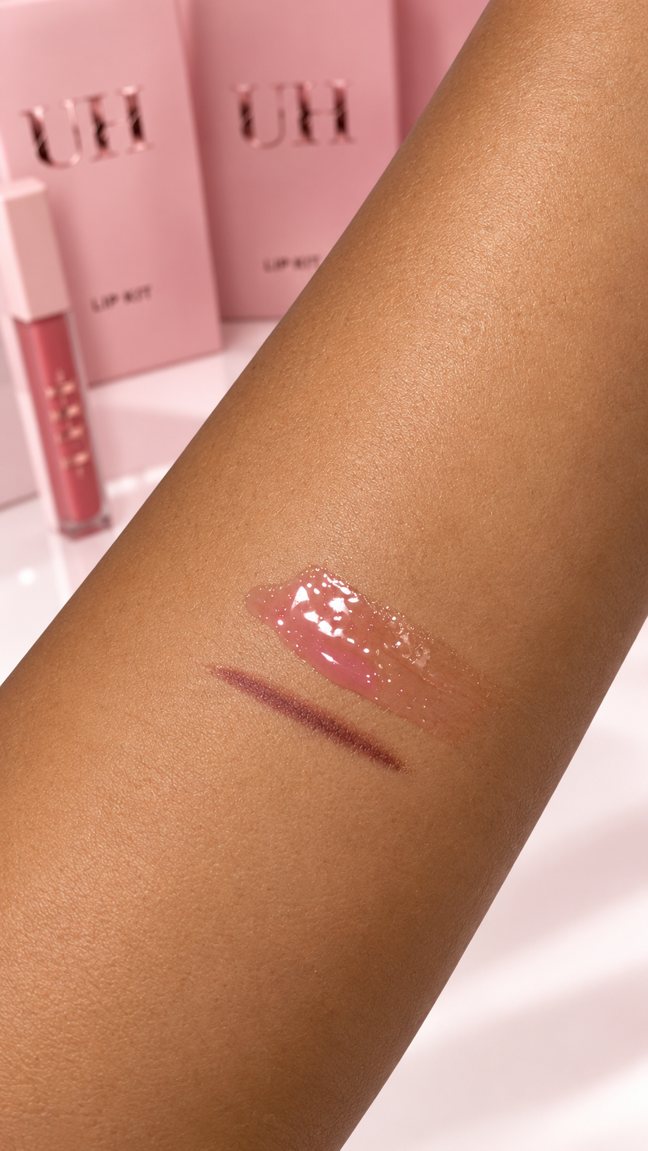 Lip kit